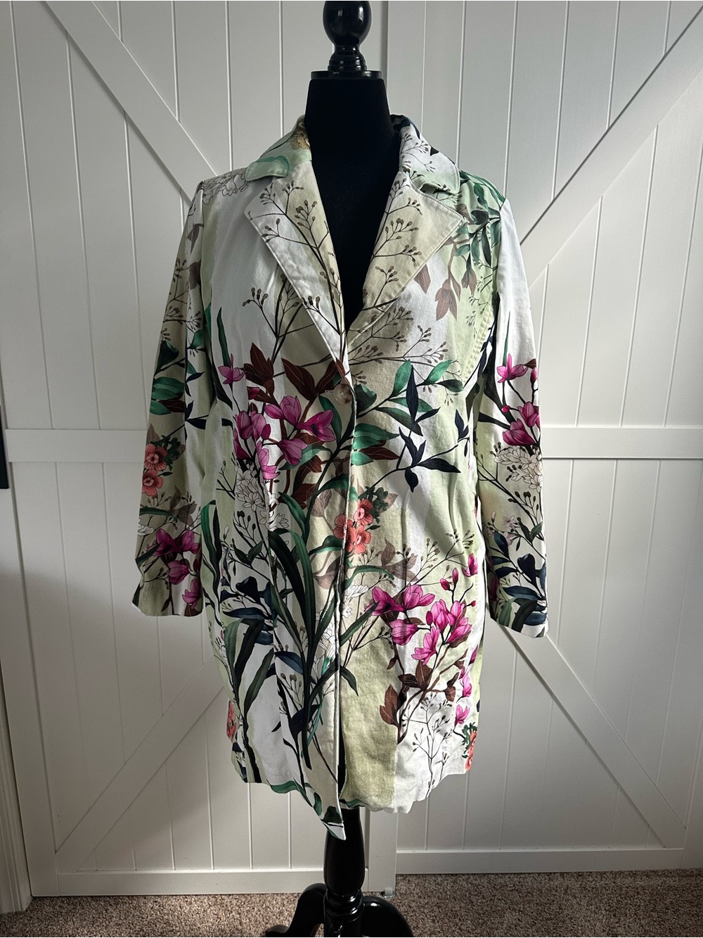 Chico’s Size 3 XL Floral Botanical Lightweight Long Jacket One Button